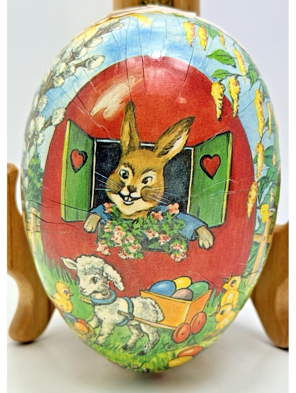 Vtg German Democratic Republic Paper Easter Eggs Rabbit Lamb 3.5" Sawtooth Edge